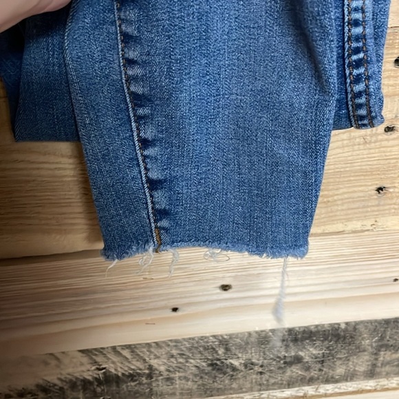 Kut from the Kloth size 10 Donna high rise fab ab ankle skinny button up jean - Picture 8 of 12